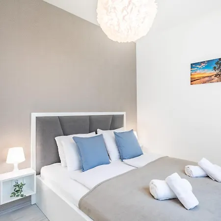 Apartment Royal